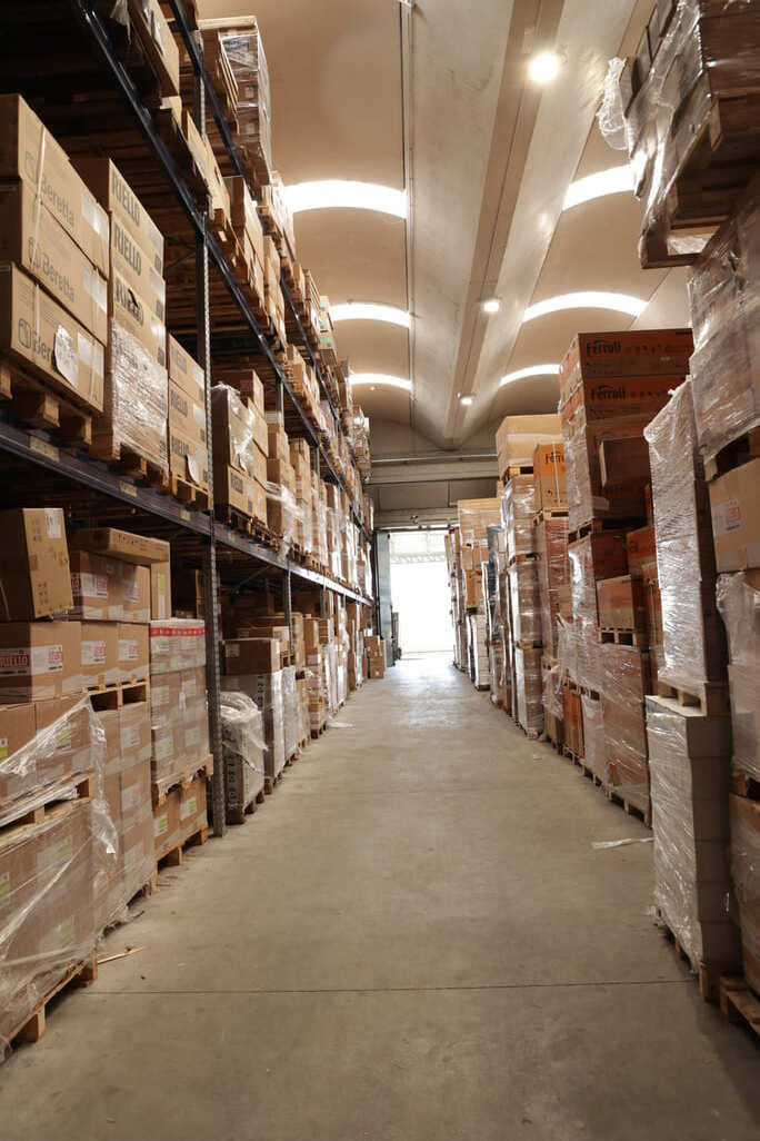 deposito magazzino Maxifer srl